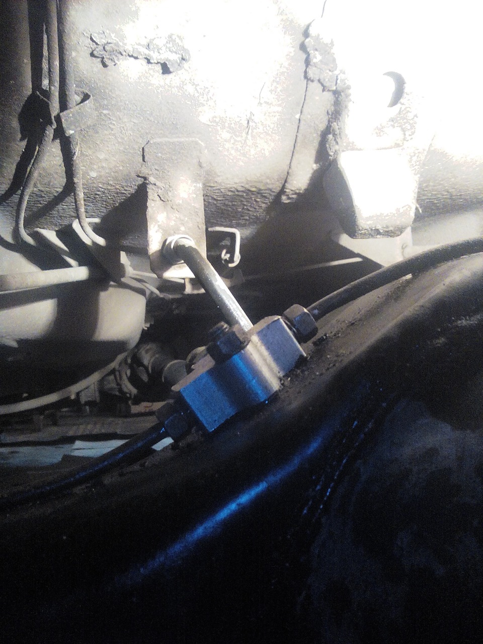 замена вакуума и главного тормозного + за одно убираем люфт рулевого ...