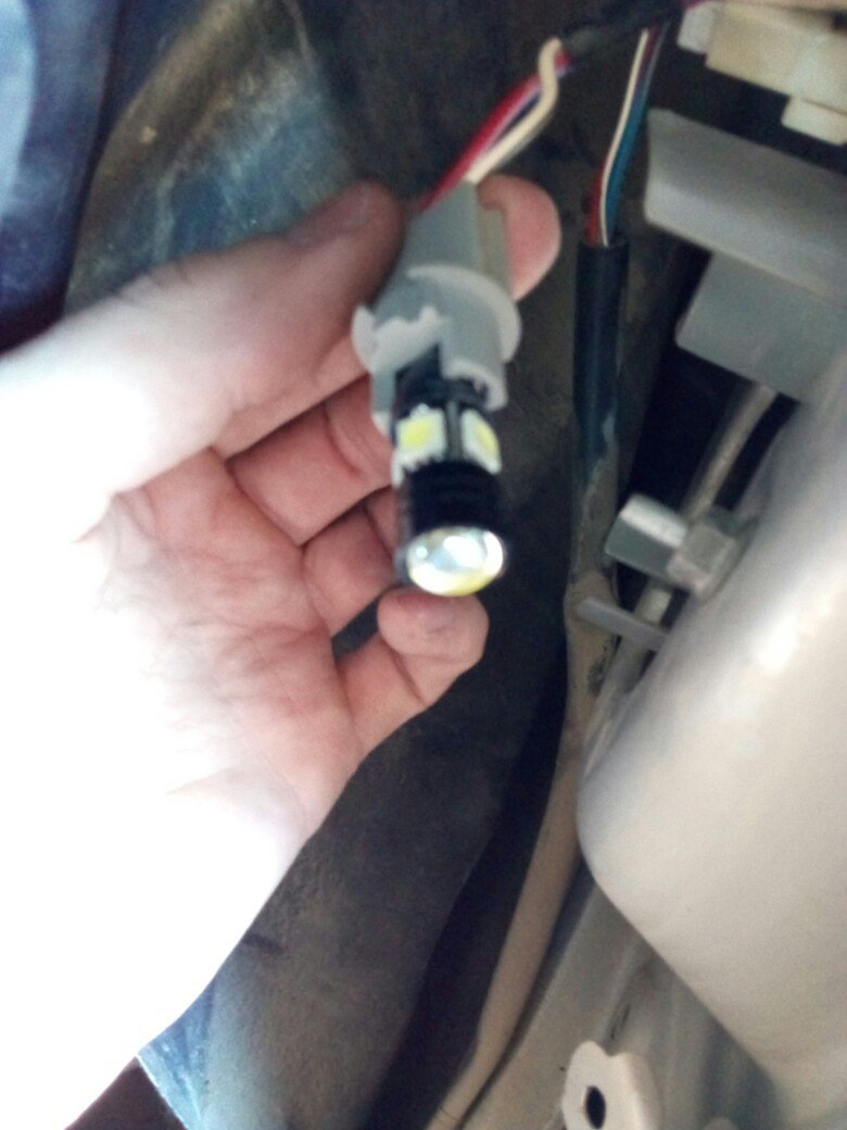 лампы задний ход королла