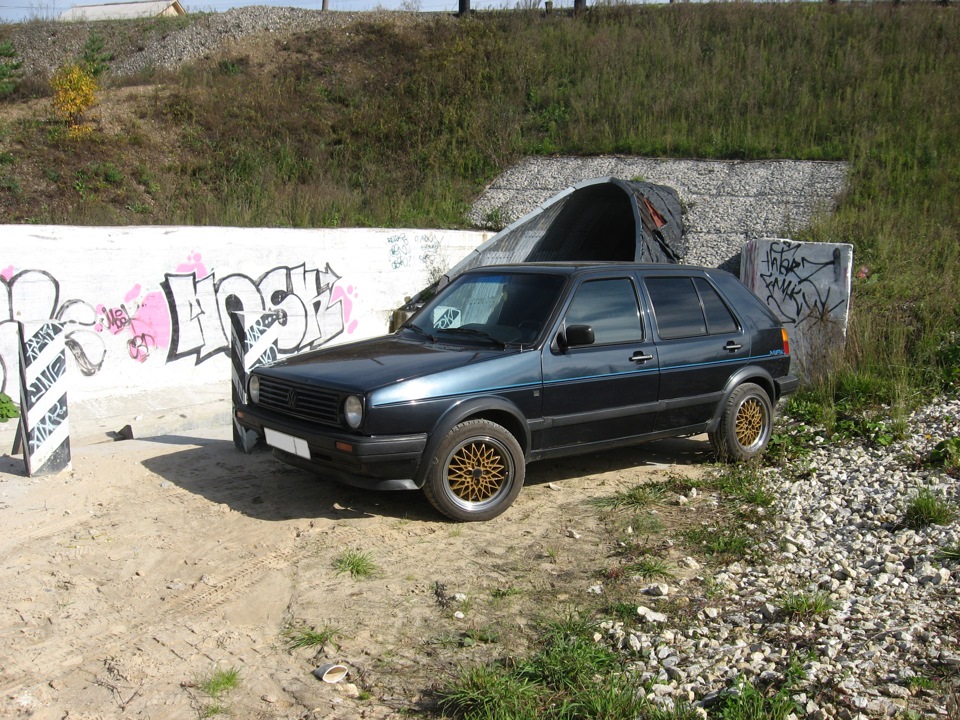 Фотосет №1 — Volkswagen Golf Mk2, 1,8 л, 1991 года | фотография | DRIVE2
