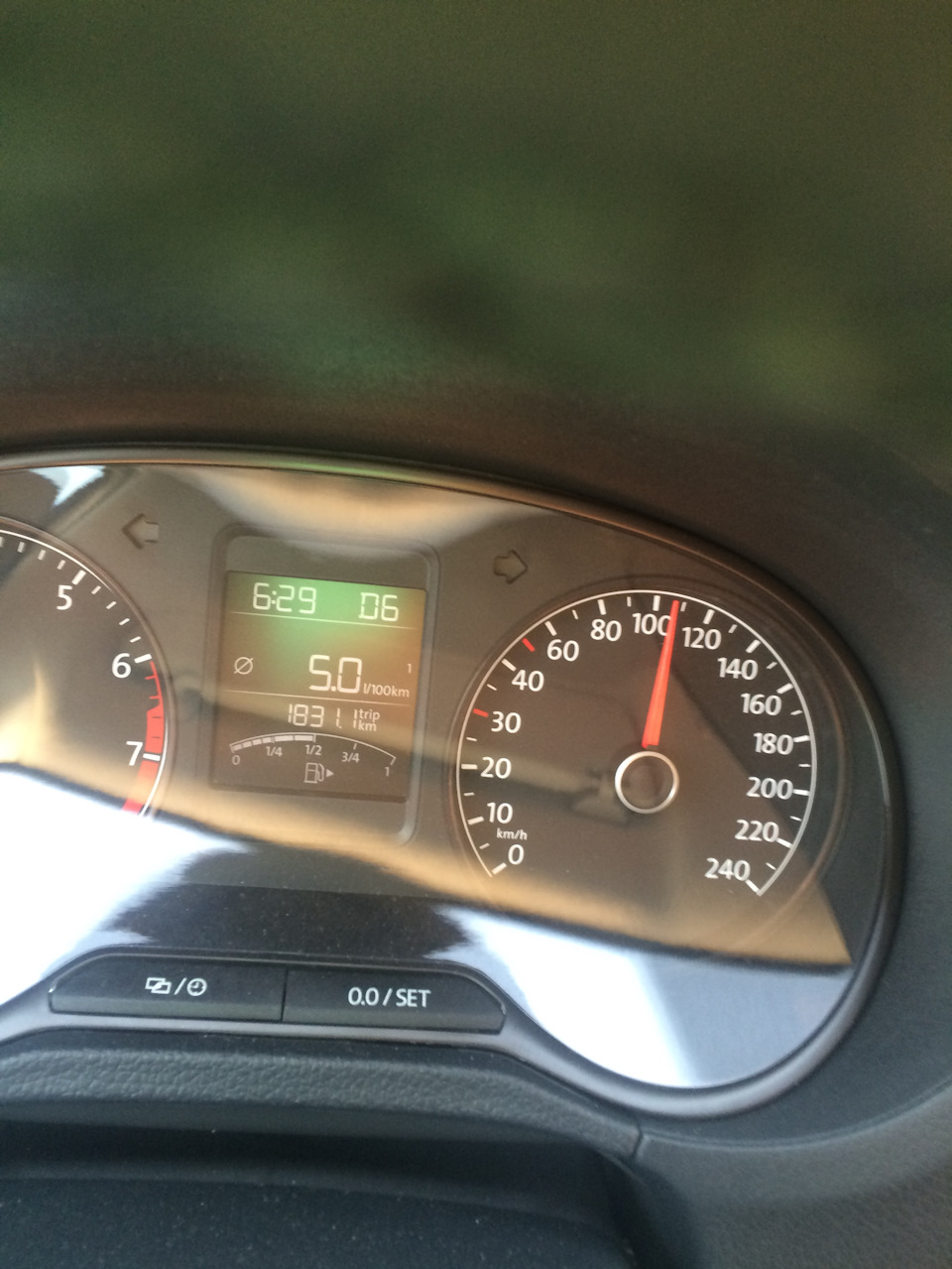 Расход топлива — Volkswagen Polo Sedan, 1,6 л, 2016 года | наблюдение ...