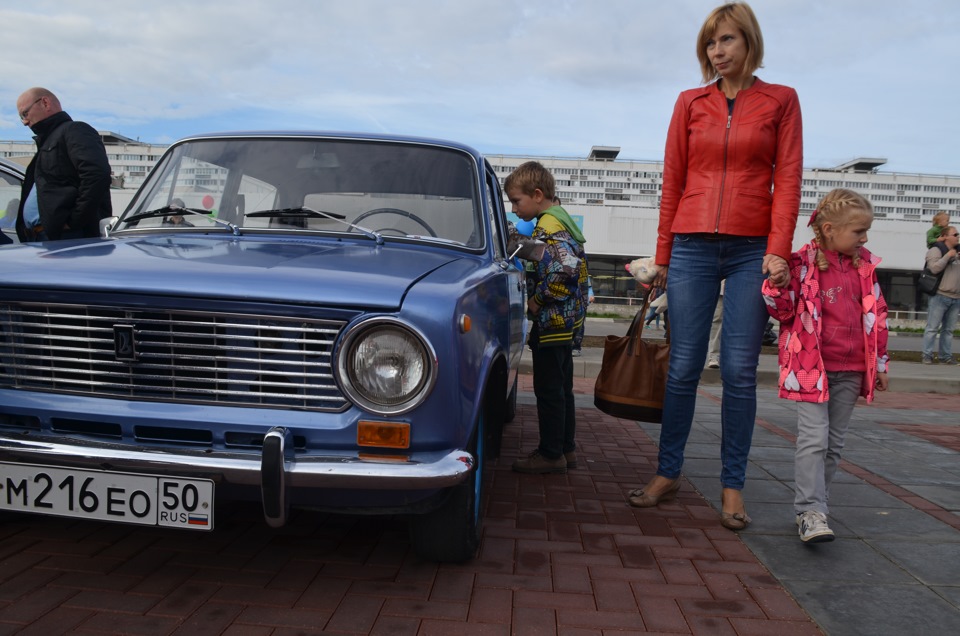 Выставка ретро в Зеленограде 6.09.2014 — DRIVE2