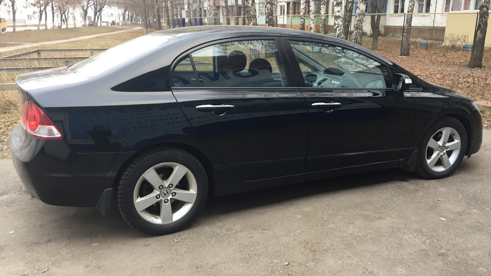 Проблема, щёлкает при нажатии на тормоз — Honda Civic 4D (8G), 1,8 л ...