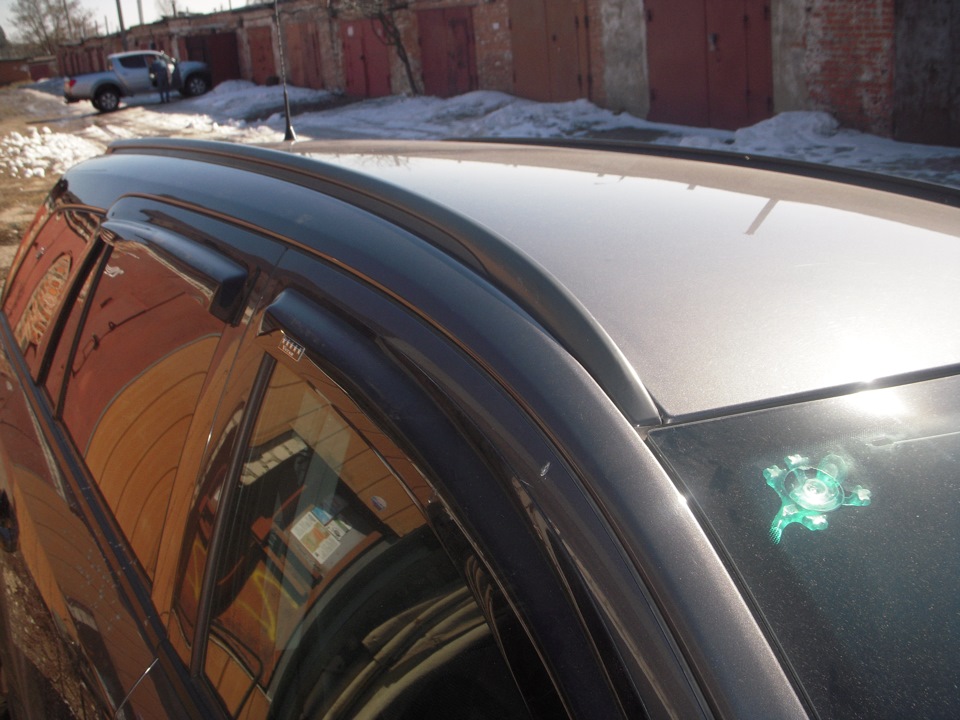 Штатные рейлинги на крышу сарая часть-2 — Opel Astra H, 1,6 л, 2011 ...
