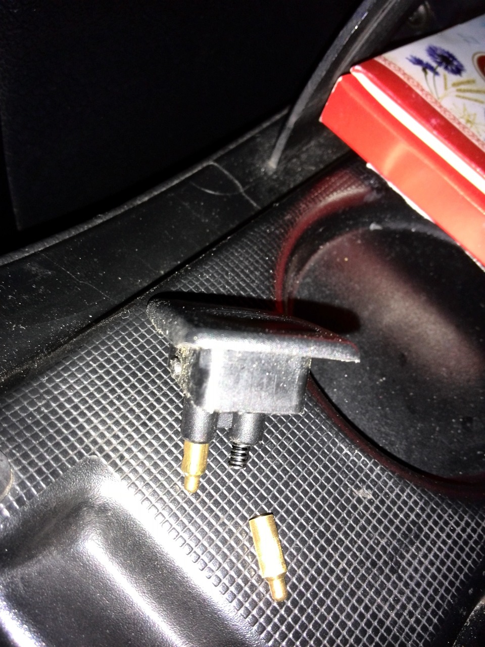 Ремонт кнопки ЭСП (6K0 959 855 A) + распиновка — SEAT Cordoba (Mk I), 2 ...