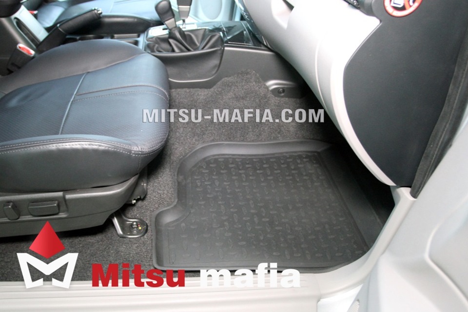 Коврики в салон Pajero Sport 2 Паджеро Спорт 2 — Mitsu-Mafia на DRIVE2