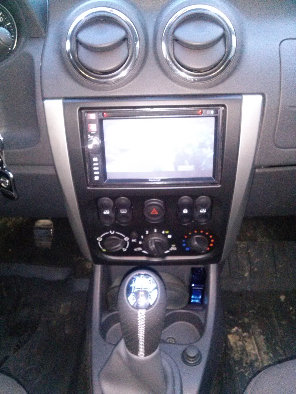 Поставил ручки — Nissan Almera V (G11/15), 1,6 л, 2013 года ...