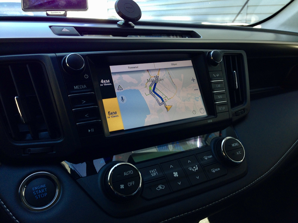 Яндекс навигатор по Airplay! — Toyota RAV4 (IV)