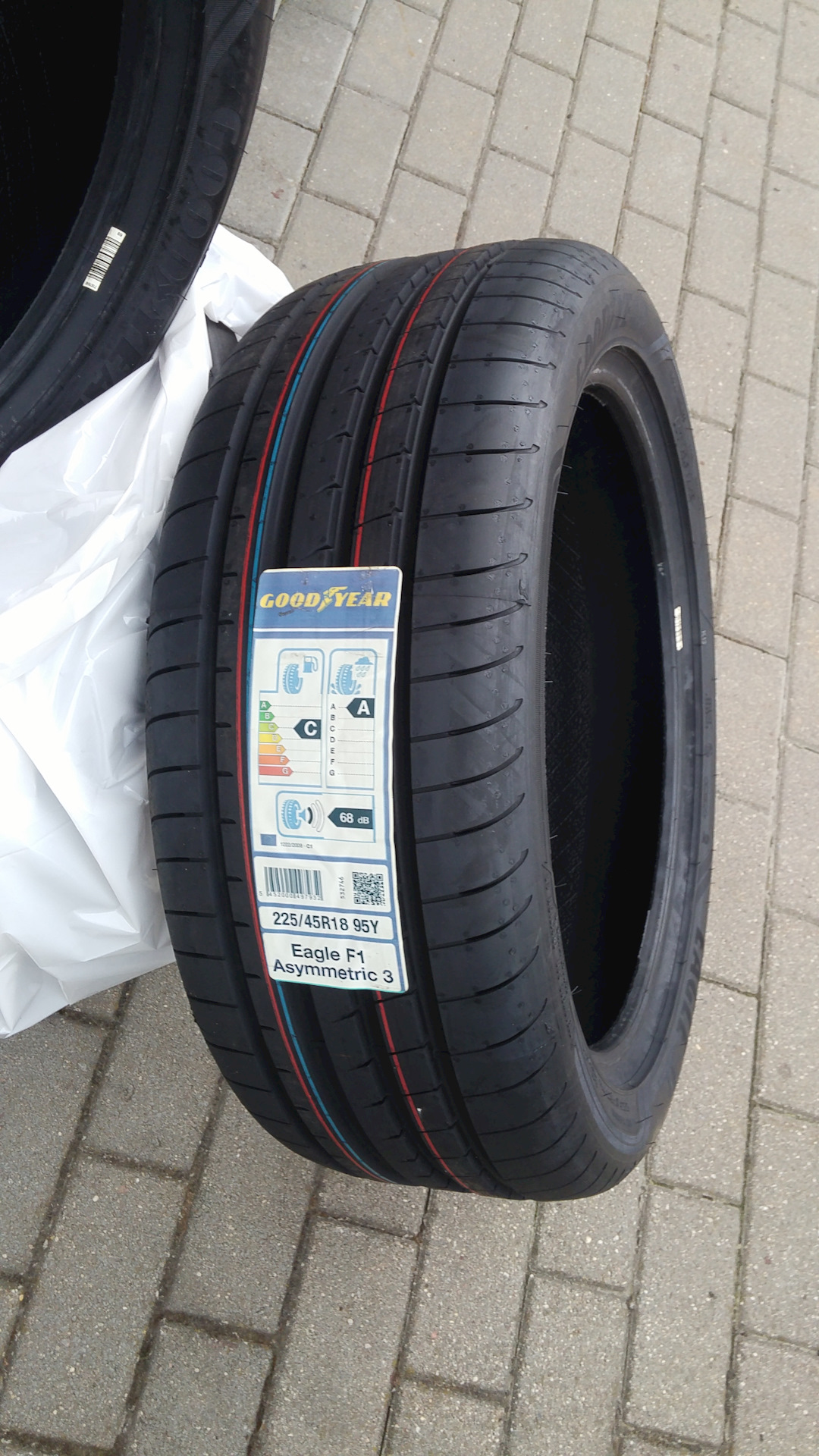 Шины goodyear eagle f1 asymmetric 3. Asymmetric 3 225/45 r19. Goodyear f1 Asymmetric 5. 225 55 R18 y XL. Гудиер Ассиметрик 3 225 40 r18.