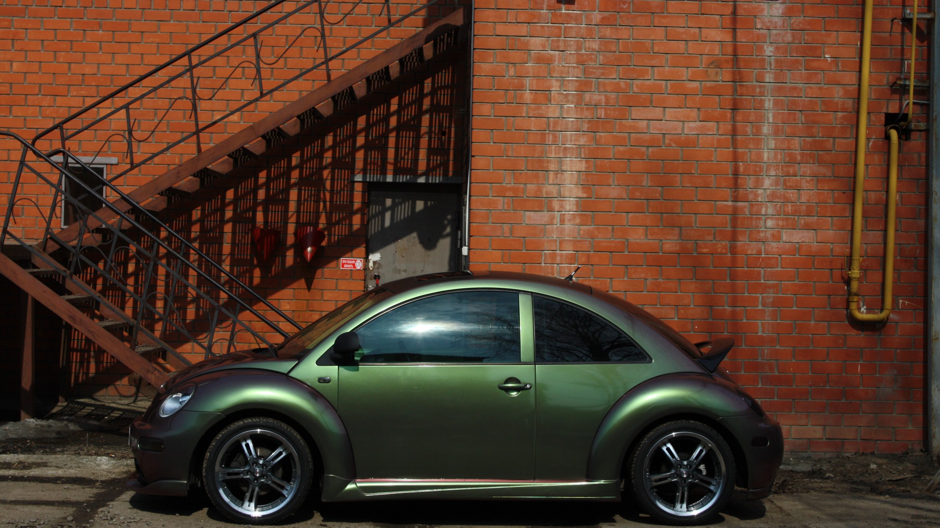 Volkswagen New Beetle 2.0 бензиновый 2000 | HAMELEONCHIK на DRIVE2