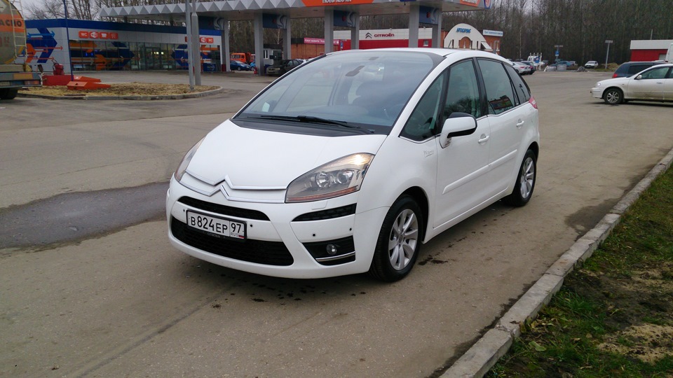 Замена пневмоподушки — Citroen C4 Picasso (1G), 1,6 л, 2009 года ...