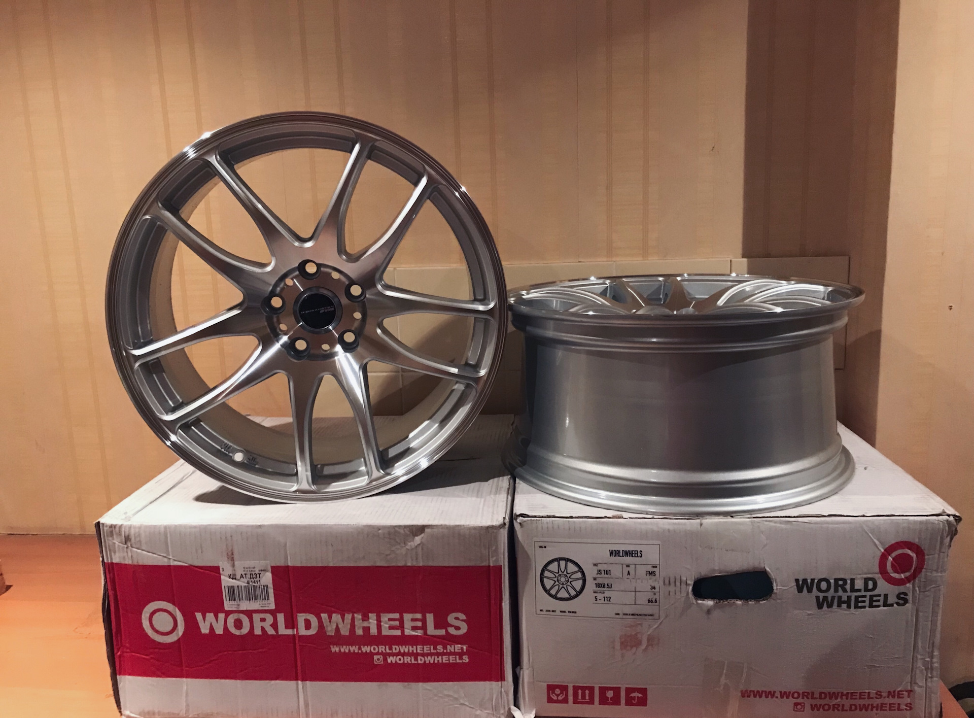 Wheels world мир дисков. World Wheels диски. World Wheels. World on the Wheels.