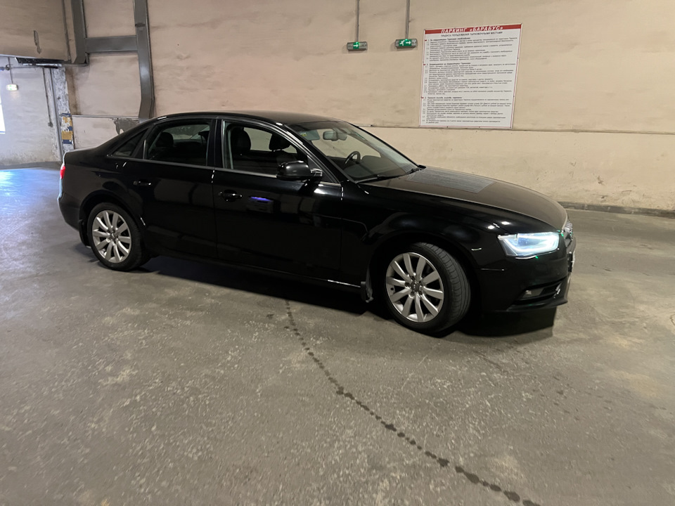 115 т.км. Замена масла ДВС, воздушный фильтр — Audi A4 (B8), 1,7 л ...