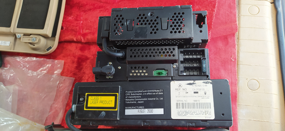 куча всего уже мне не нужного. — Mercedes-Benz M-Class (W163)