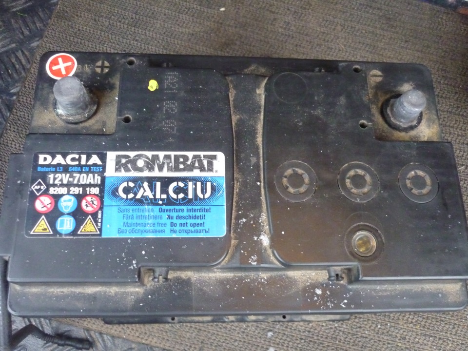 Аккумулятор на ларгус. АКБ Rombat 12v-70ah 8200 291 190 calciu. Аккумулятор Rombat calciu 12v l2 60ah 600a. Аккумулятор Rombat calciu 12v-l3 70ah. Аккумулятор Dacia Rombat 12v-70ah.