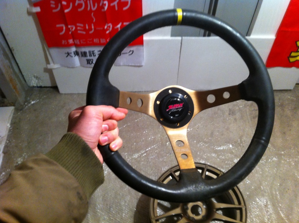 Купить японский руль. Руль Juran. Японский руль. Руль Tanida. Руль от японской машины.