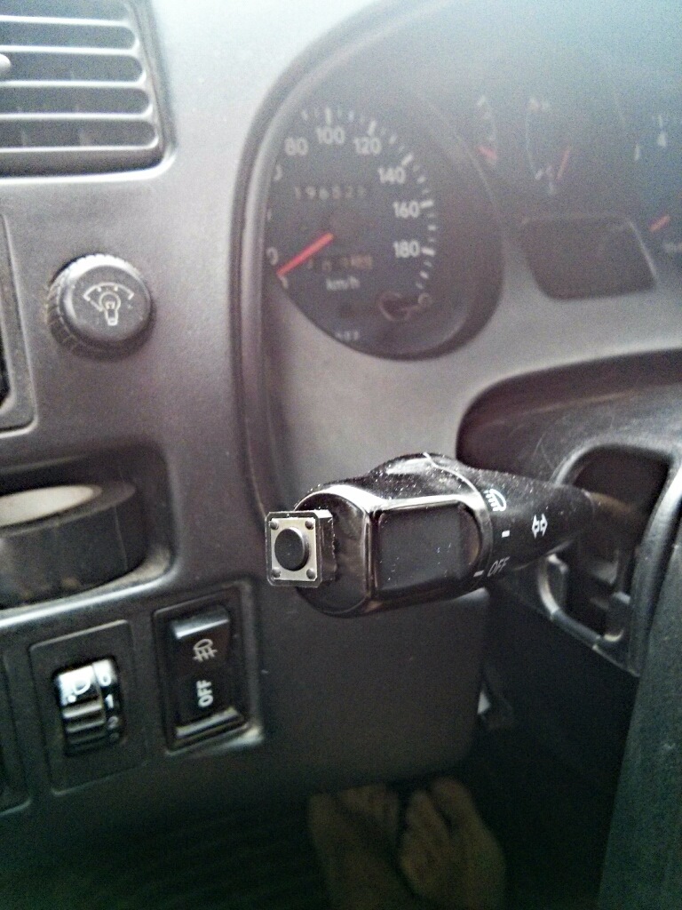 Поставил вежливый поворотник… — Toyota RAV4 (I), 2 л, 1994 года ...