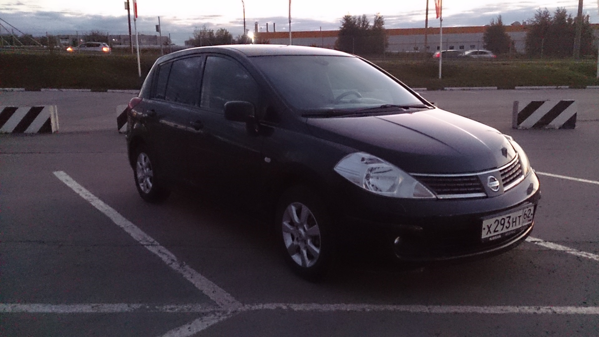 Nissan Tiida (1G) 1.6 бензиновый 2008 | Тильда на DRIVE2