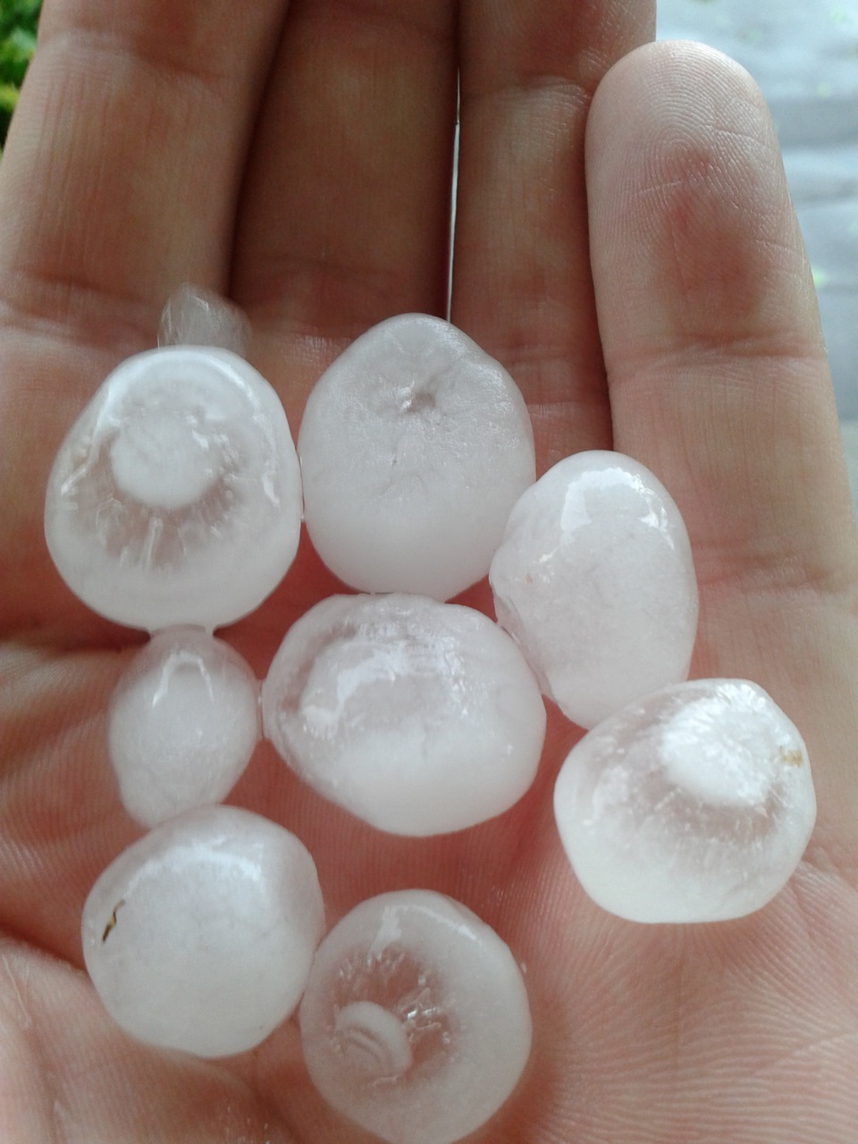 Град в балашихе :((( — Chevrolet Cruze (1G), 1,6 л, 2012 года ...