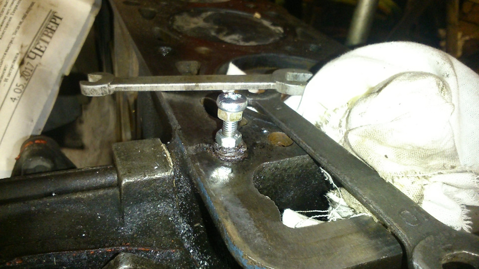 b7c9d6ds 960 Как выкрутить болт гбц обломанный