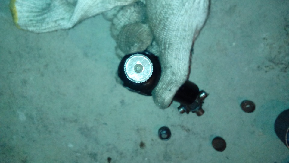 Заменил крестовину рулевого карданчика(нижнего) — Toyota Scepter, 2,2 л ...