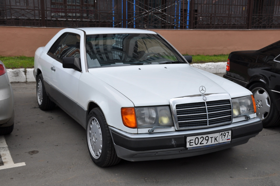 Фото в бортжурнале Mercedes-Benz SEC-Class (W126)