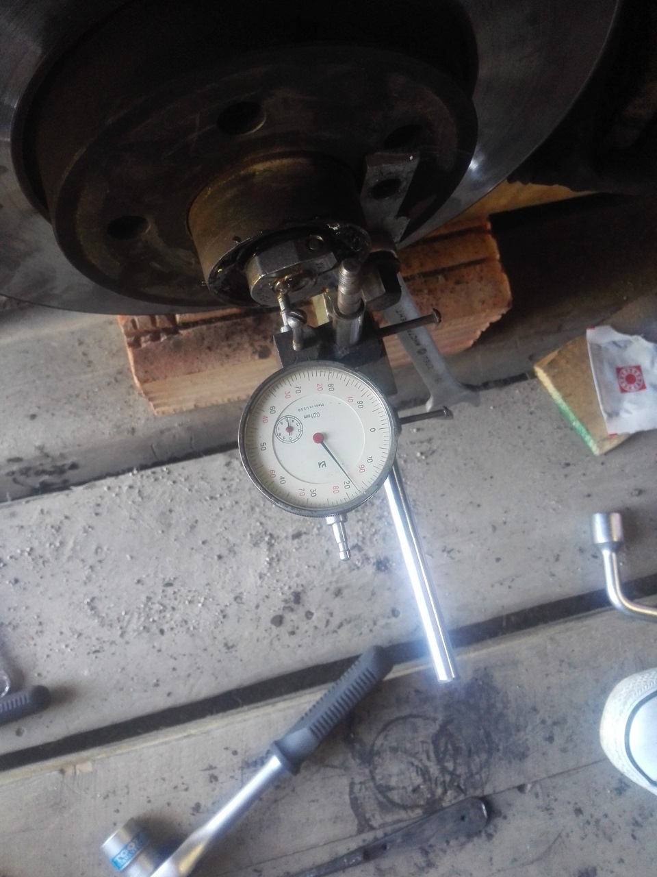 Замены рулевых наконечников и подшипников — Mercedes-Benz E-class (W211 ...