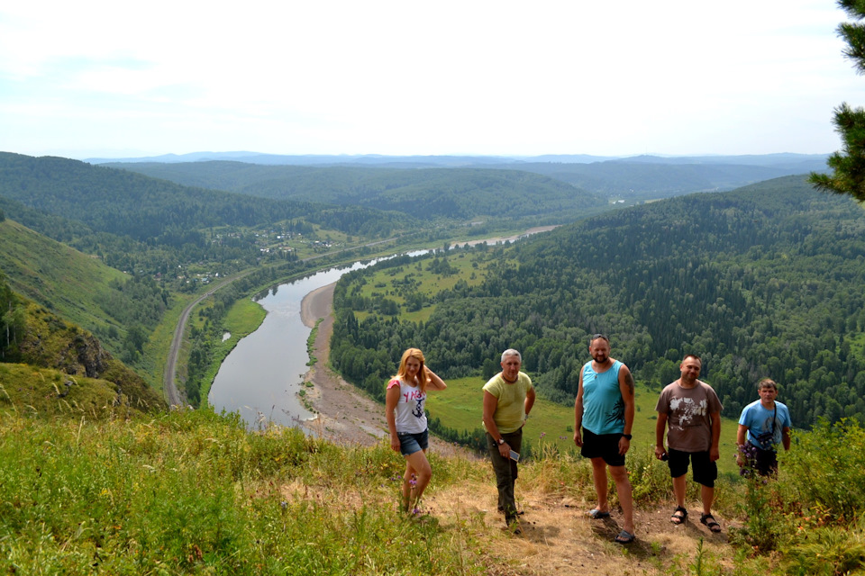 Лена, Игорь, Костя, Андрей, Жека… Слева направо — Mitsubishi Pajero Sport (2G)