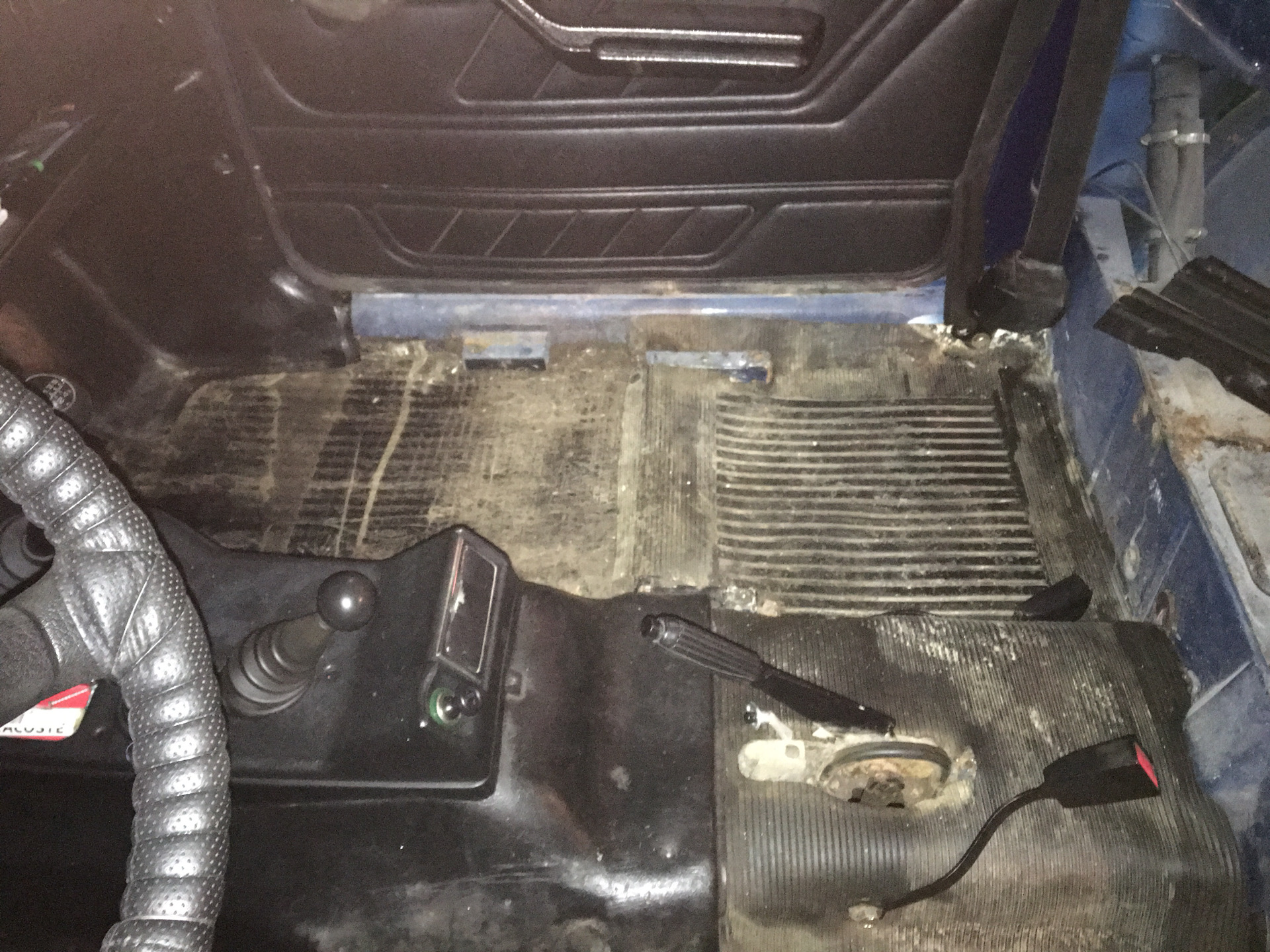 Полный разбор салона Нива — Lada 4x4 3D, 1,7 л, 2004 года | своими ...