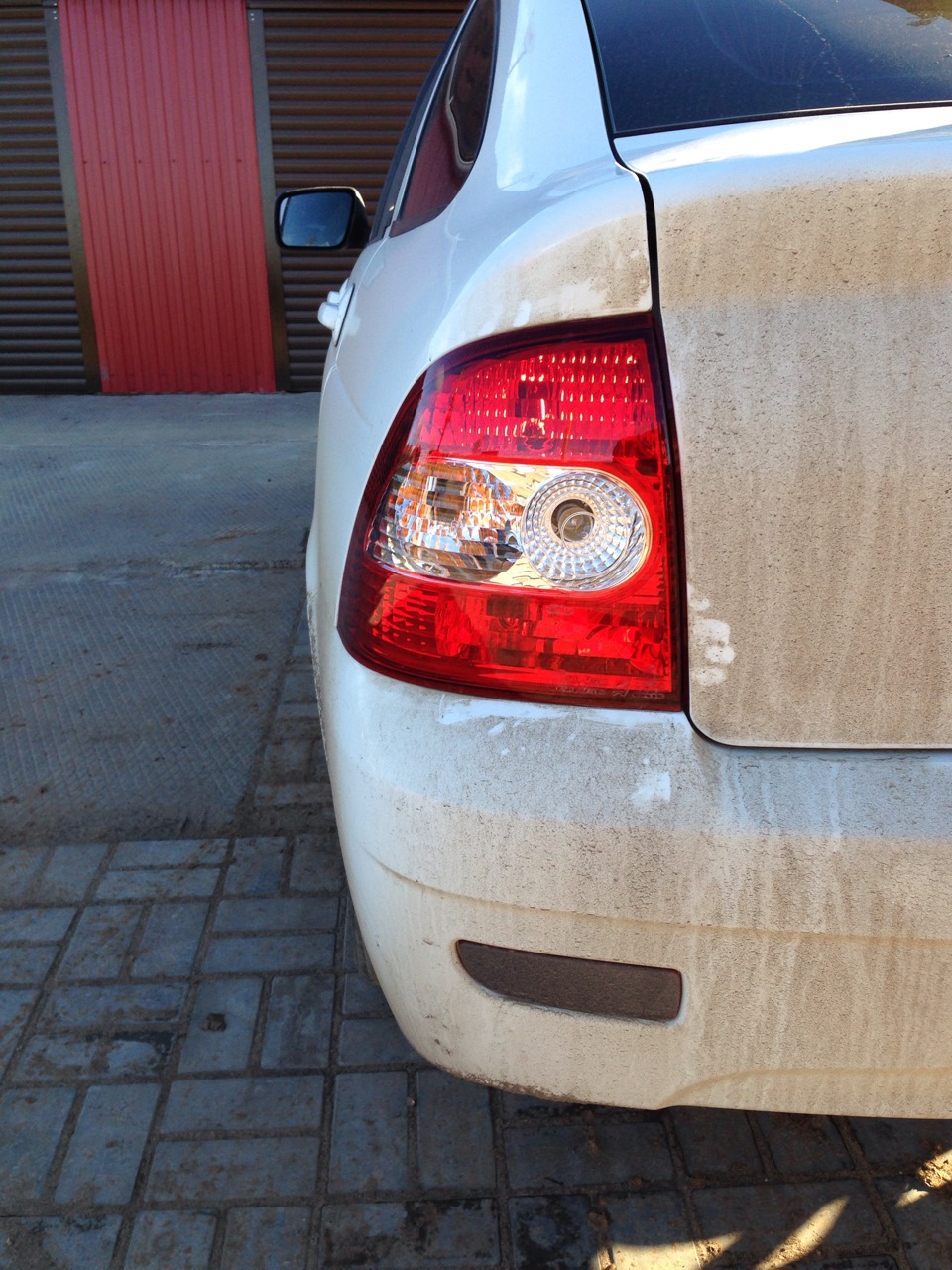 Избавился от тонера на фарах! — Lada Приора хэтчбек, 1,6 л, 2013 года ...