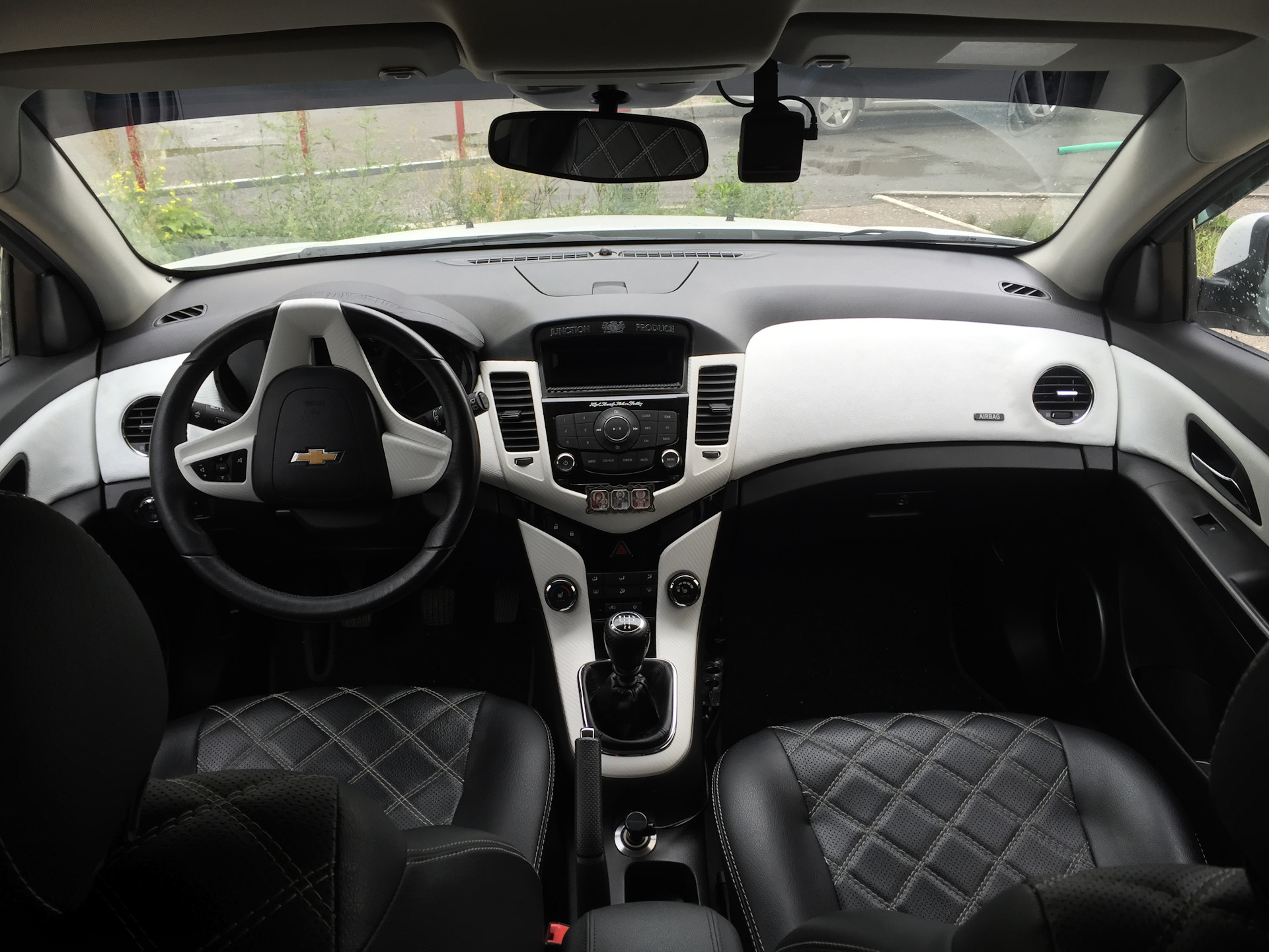 как снять треугольники на chevrolet cruze как снять треугольники на chevrolet cruze