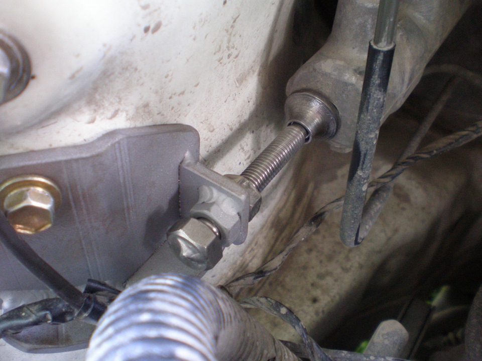 Упор на Carina AT211 — Toyota Caldina (190)