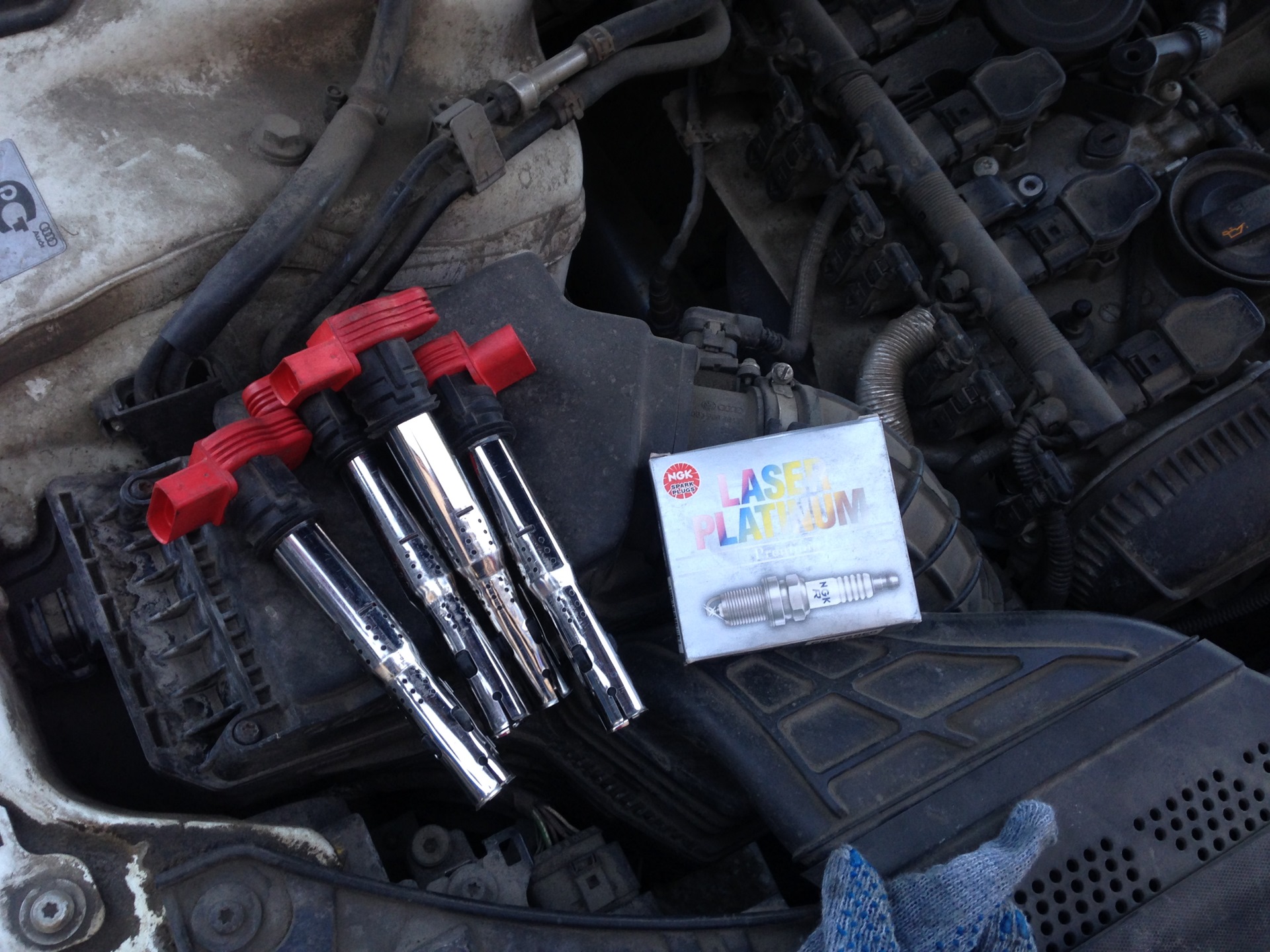 Замена погружного насоса…) — Audi A4 Avant (B8), 2 л, 2012 года ...