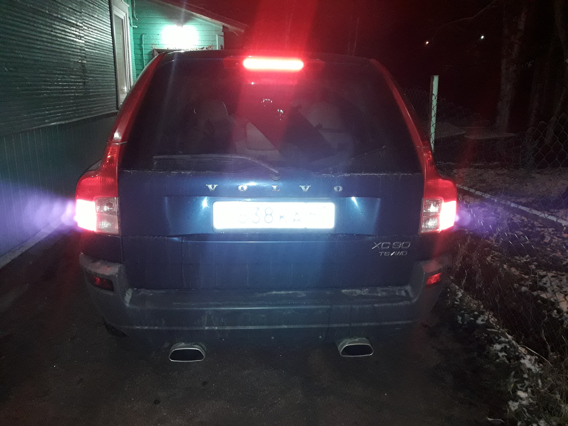 Стоп сигнал хс90. Volvo xc60 лампочка стоп сигнала. Стоп сигнал хс90. Volvo xc 90 2006 лампа стоп сигнала. Стоп сигналы вольво 1800.