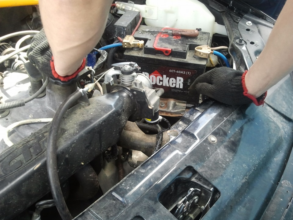 Замена датчика холостого хода на Ладе приоре у Дмитрия — Audi 80 (B2 ...