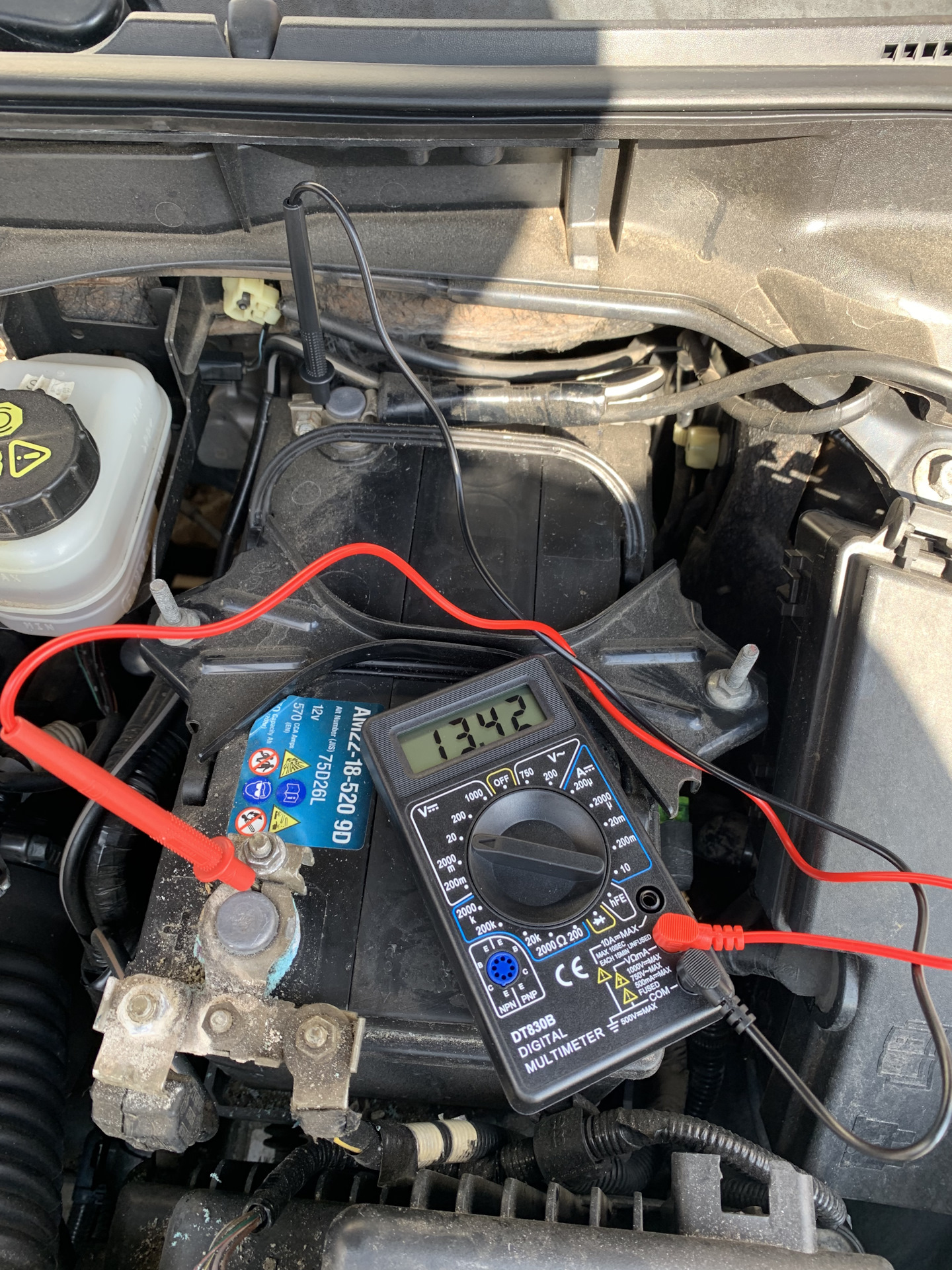 окислилась клемма — Mazda CX-7, 2,3 л, 2011 года | поломка | DRIVE2