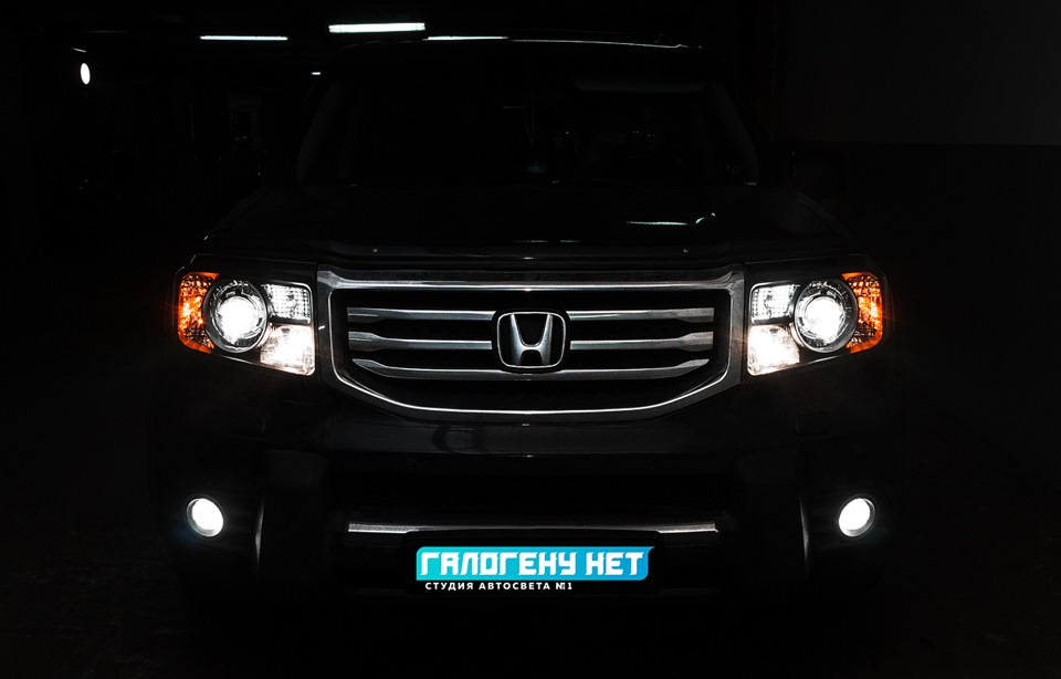 Honda Pilot — установка биксенона Hella 3R, покраска масок в черный мат ...