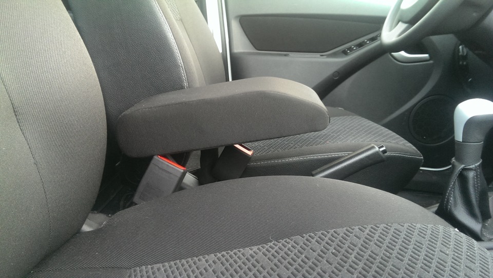 подлокотник — Lada Гранта Лифтбек (1G)