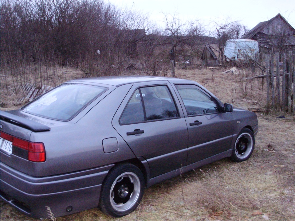 Seat toledo 1993. Сеат толедо 1993. Сеат толедо 97. Сеат толедо 1993 года. Сеат толедо 1993 года.