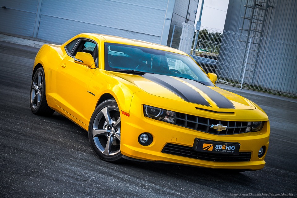 Chevrolet Camaro Бамблби