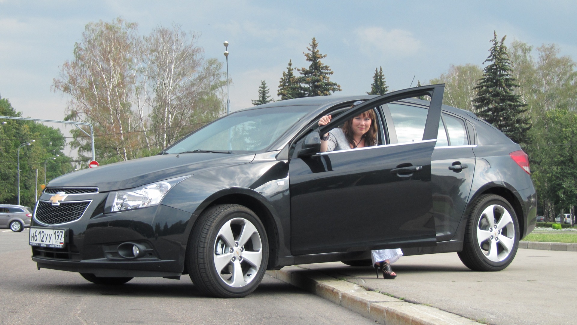 Chevrolet Cruze 2014 хэтчбек черный