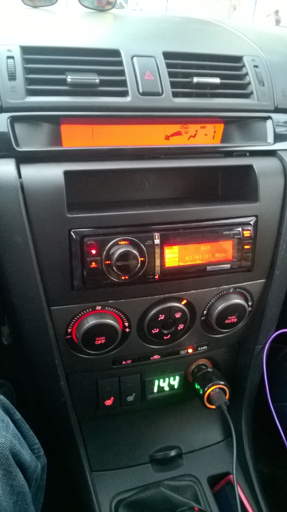 Мафон — Mazda 3 (1G) BK, 1,6 л, 2006 года | автозвук | DRIVE2