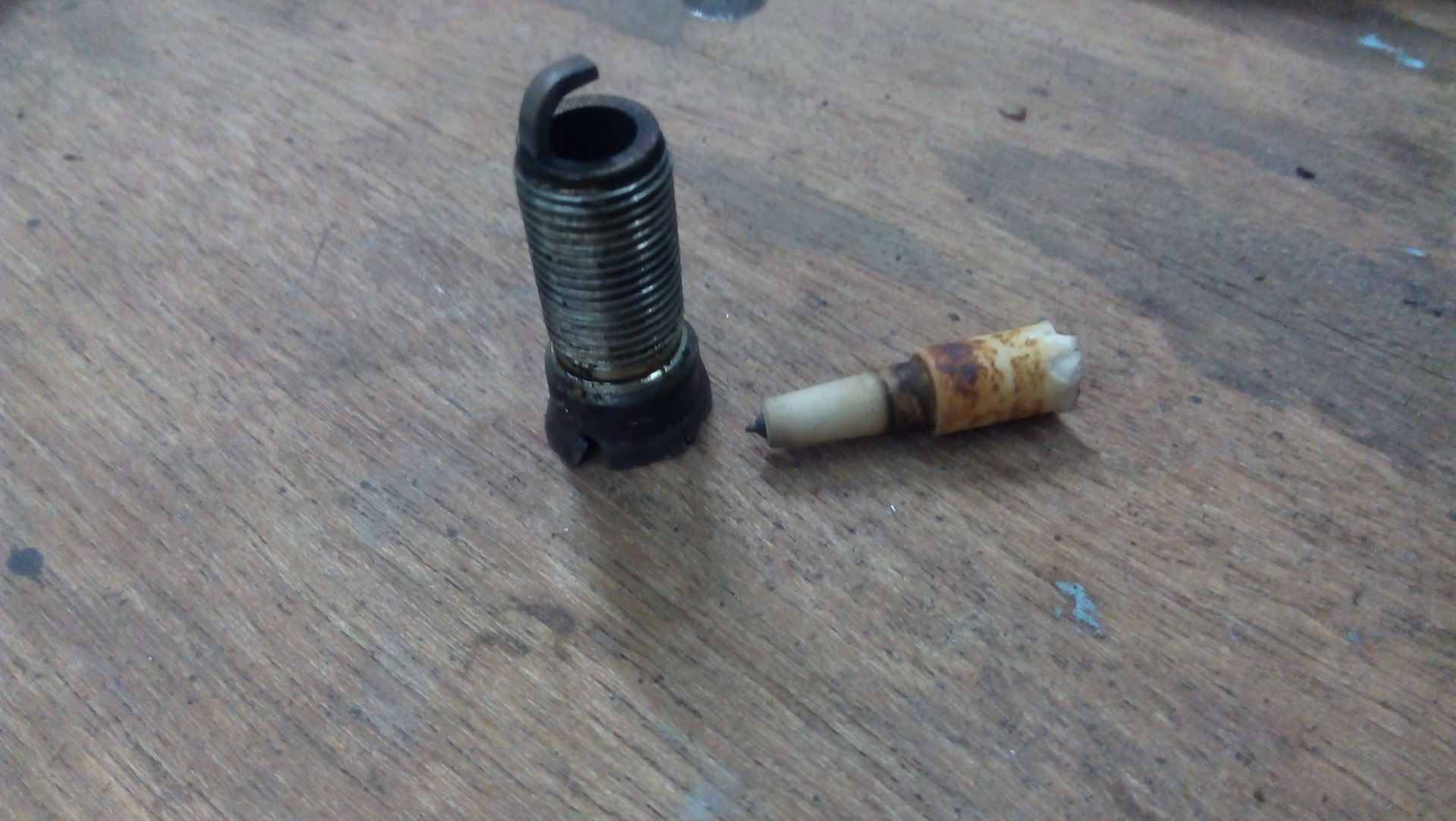 Победа над обломанной свечкой! Караул отменяется! — Mazda 6 (1G) GG, 2 ...