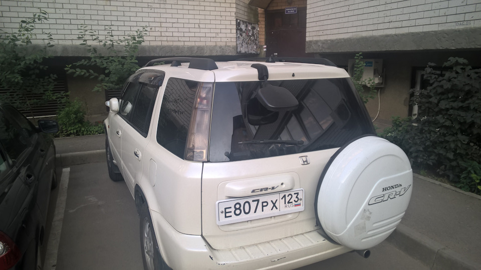 Установил белые фонари. — Honda CR-V (RD1/RD2), 2 л, 1999 года ...