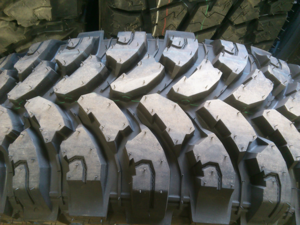 Bontyre Stalker MT 215/75 r15. Bontyre Stalker м/t.