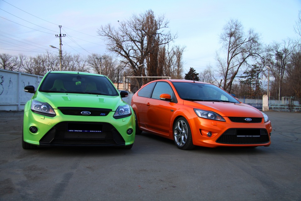 St rs. Focus 2 St RS. Ford Focus RS.