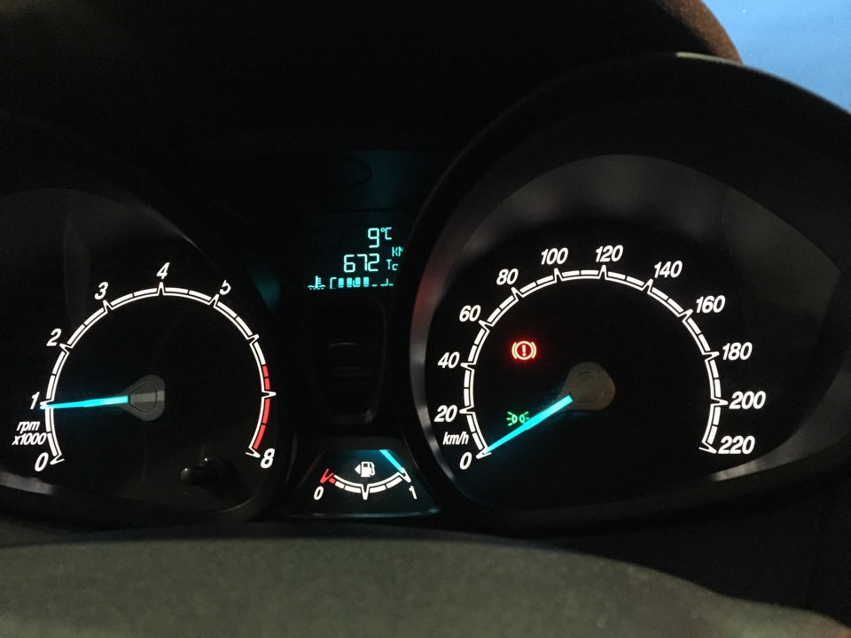 Расход — Ford Fiesta Sedan, 1,6 л, 2016 года | наблюдение | DRIVE2