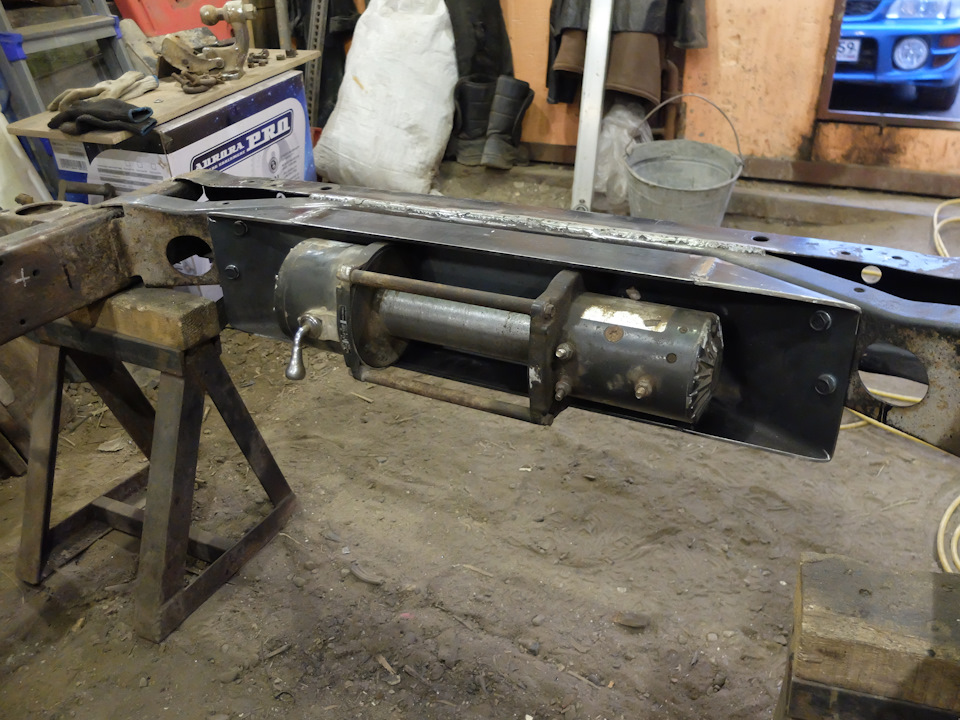 b87b89s 960 Как крепить лебедку на фаркоп