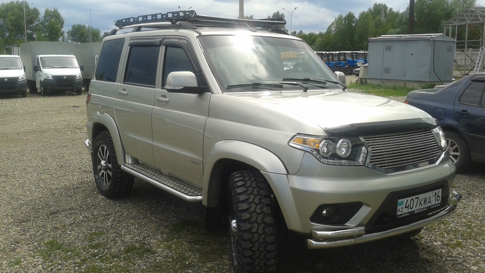 УАЗ Patriot 2.7 бензиновый 2015 | Желто-серебристый металл на DRIVE2