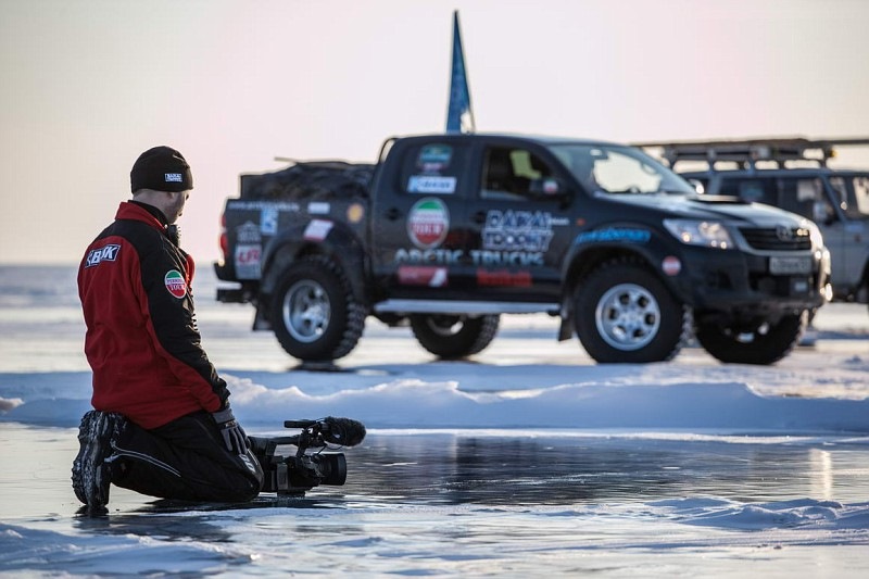 Ищу оператора-монтажера — Mercedes-Benz CLS (C218), 3,5 л, 2013 года ...