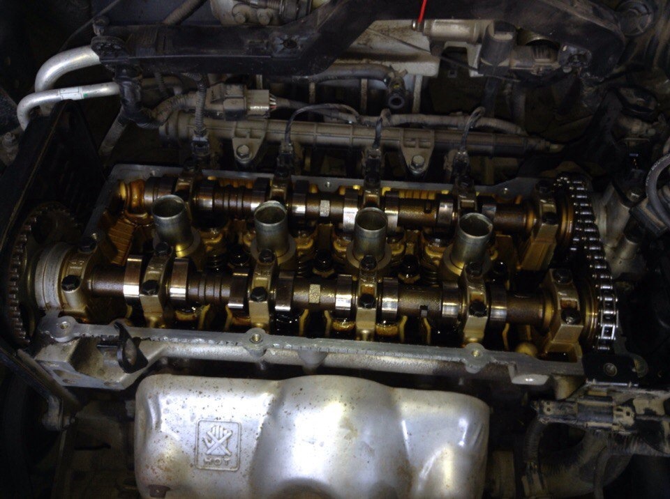 Замена прокладки клапанной крышки | Удаление клапана задержки сцепления ...